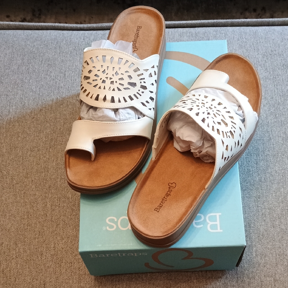 BareTraps Women'sFlora Cream Cutout Slide SandalsSZ 10 NWB